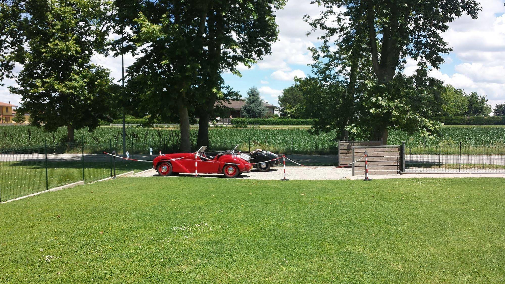 B&B Le Stanze Del Belriguardo Voghiera Eksteriør bilde